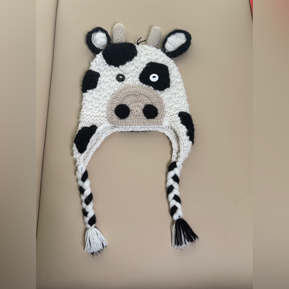 🎉HP🎉Andes Gifts- alpaca wool- cow kids hat- unisex